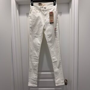 Levi's 721 High-Rise Skinny Jean